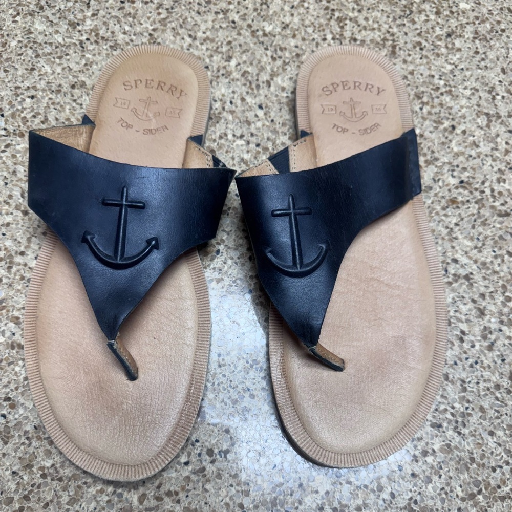 Sperry Top Sider Seaport Black and Tan Anchor Sandals